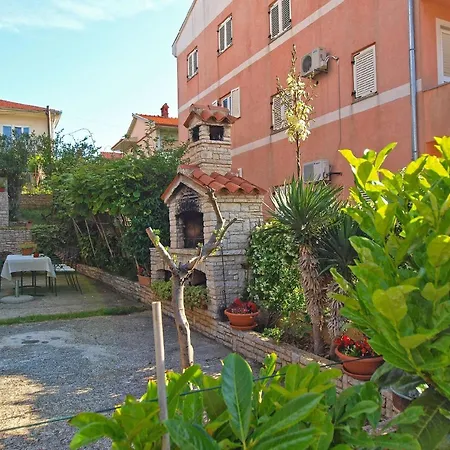 Fuer 2 Personen Ca 30 Qm In Pula, Istrien Istrische Riviera * Pula