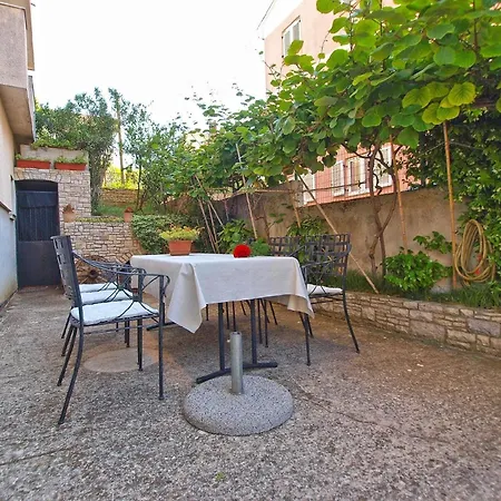 Fuer 2 Personen Ca 30 Qm In Pula, Istrien Istrische Riviera Pula